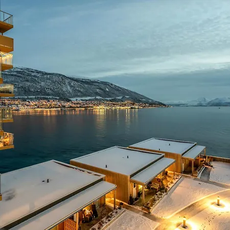 Premium Seafront With Balcony Apartament