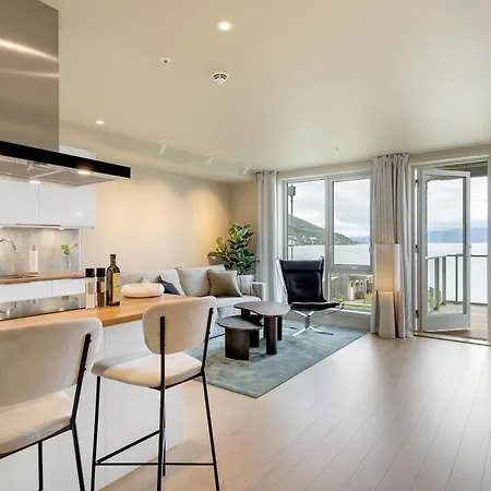 Apartament Premium Seafront With Balcony